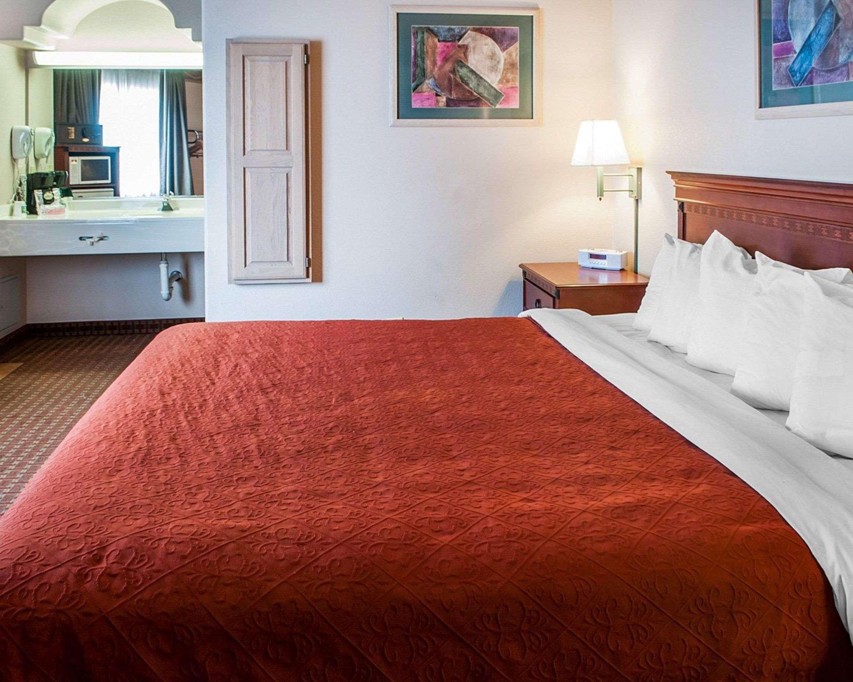 Quality Inn & Suites Las Cruces - University Area Kültér fotó